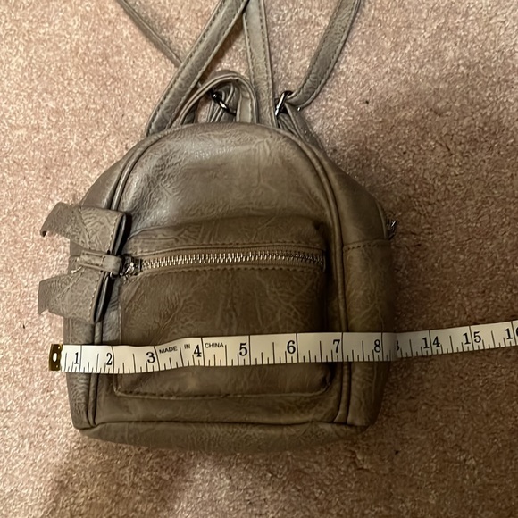 Mini backpack 🎒 - Picture 6 of 6